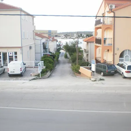 Goreta Apartment *